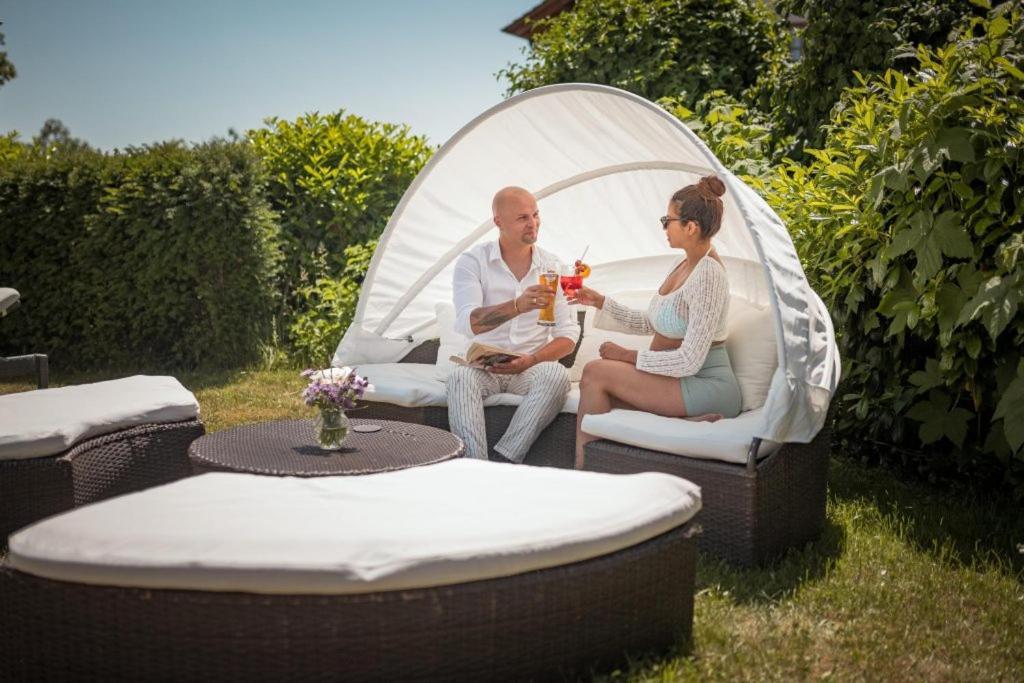Hotel Donaublick Scheer Екстериор снимка