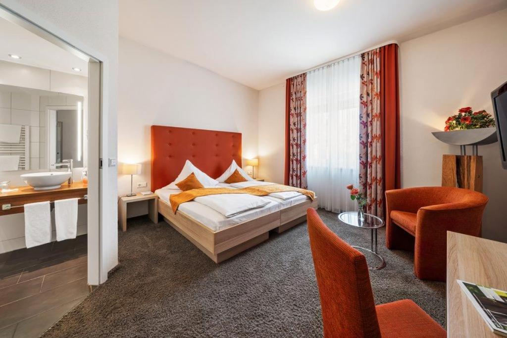 Hotel Donaublick Scheer Екстериор снимка