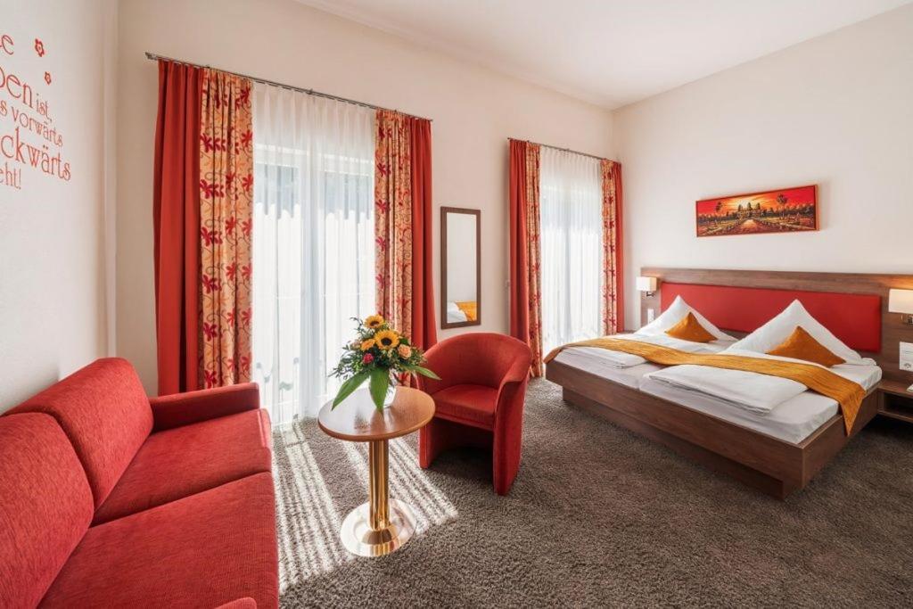 Hotel Donaublick Scheer Екстериор снимка