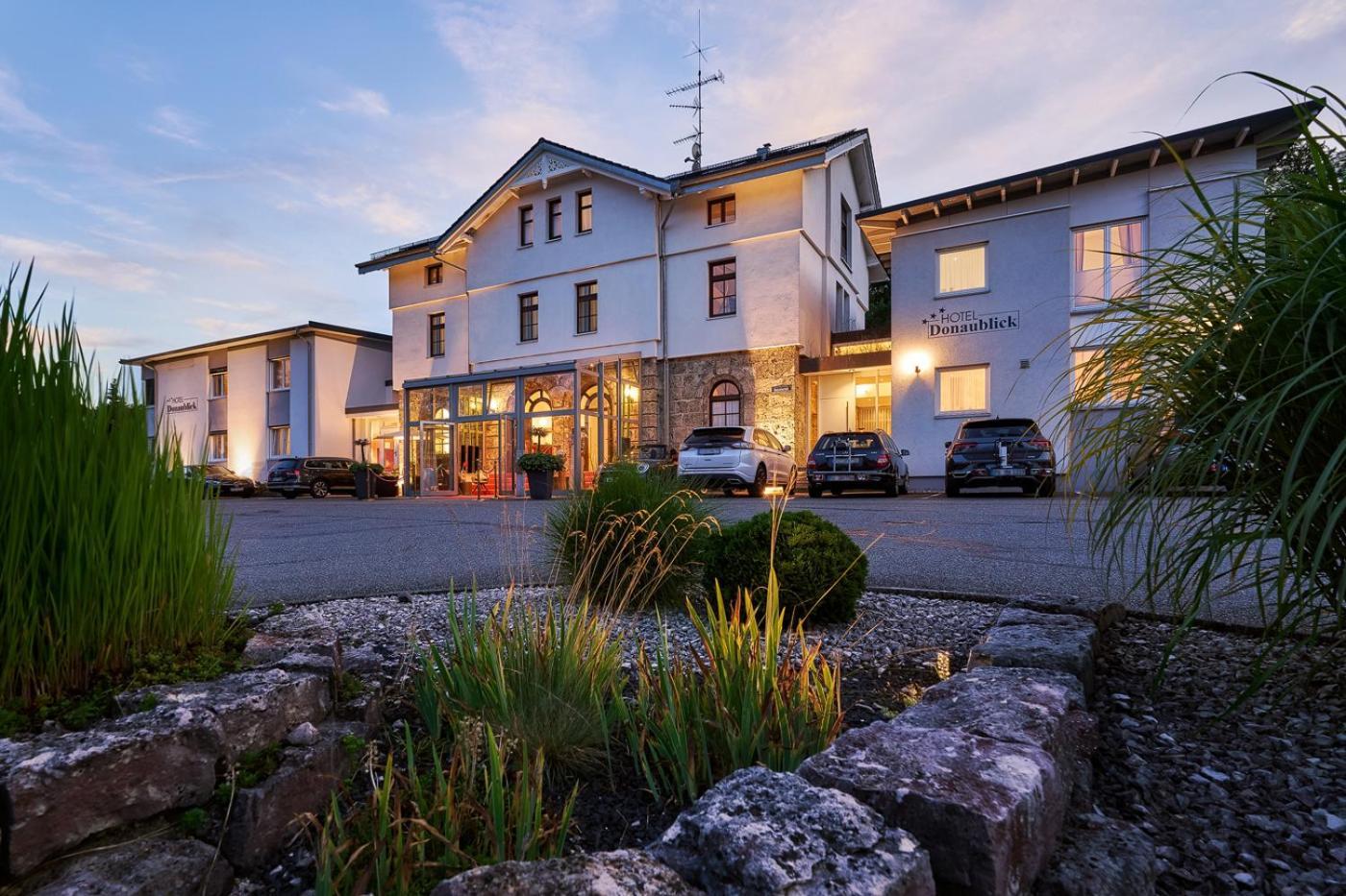 Hotel Donaublick Scheer Екстериор снимка