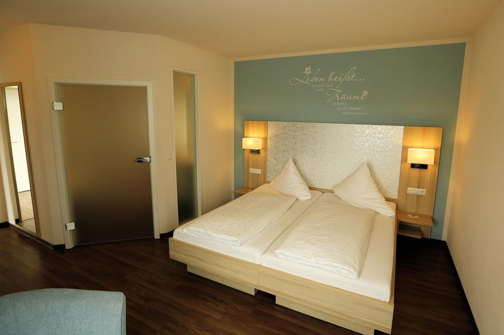 Hotel Donaublick Scheer Екстериор снимка